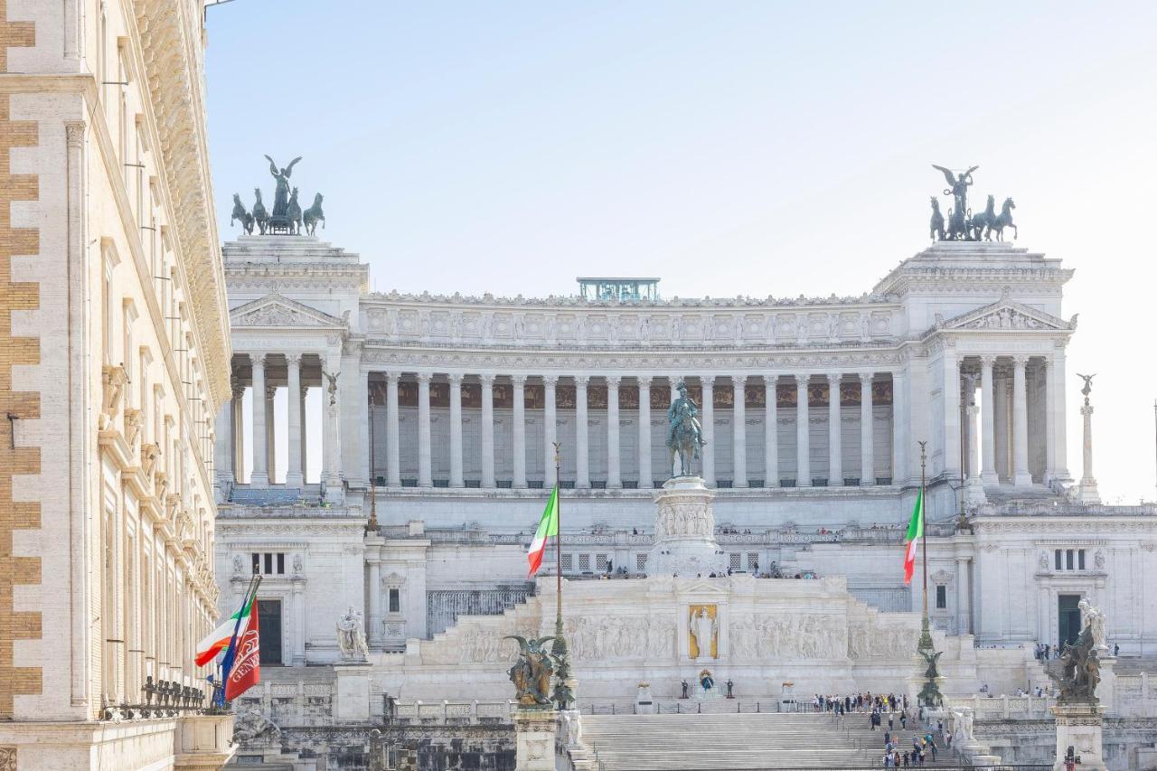 Apartmán Amazing Vista Piazza Venezia Řím Exteriér fotografie